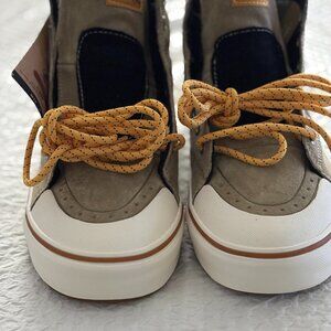 Vans Off the Wall Mens size 10     Khaki/Black